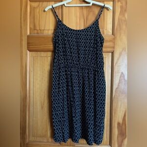 Old Navy Black and White Geometric Midi Dress